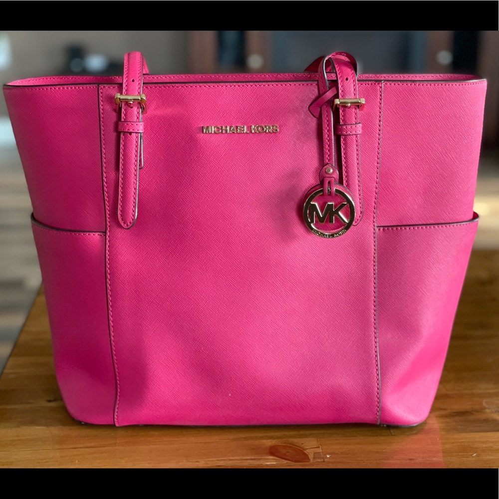 Michael Kors Large Saffiano Tote